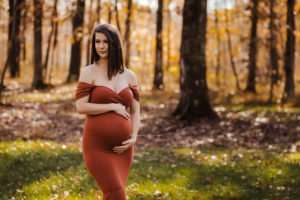 best Cave Springs maternity photographer, maternity portraits Rogers AR, NWA maternity photoshoot