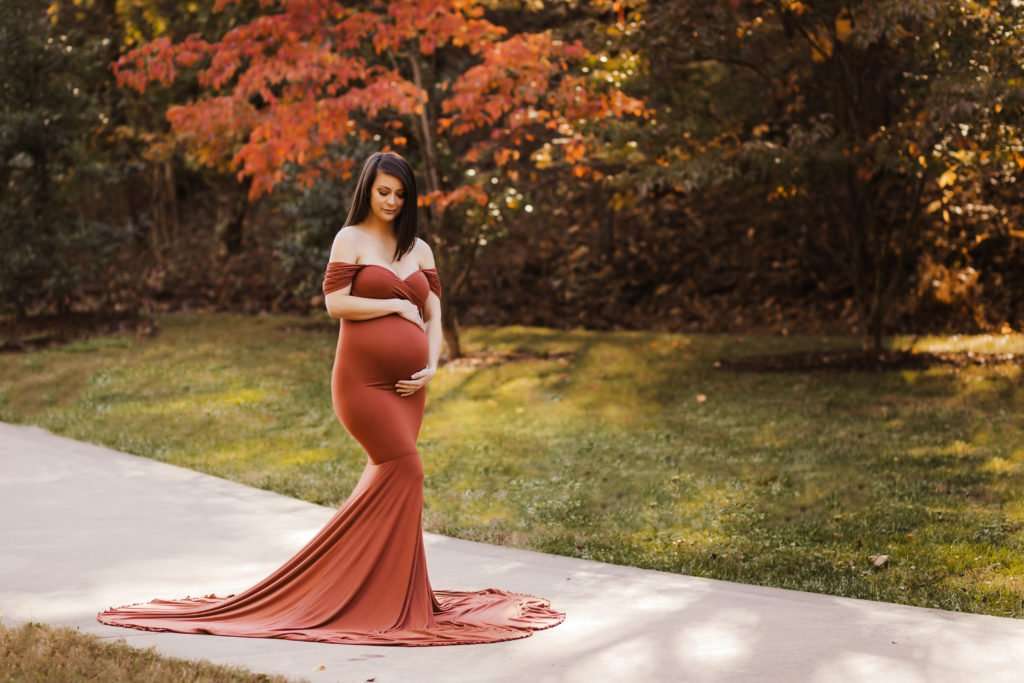 Crystal Bridges Maternity Photography