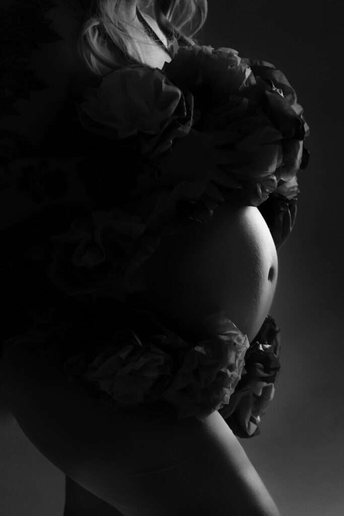 best Bentonville AR maternity photographer, maternity photography near me, Cave Springs maternity portraits