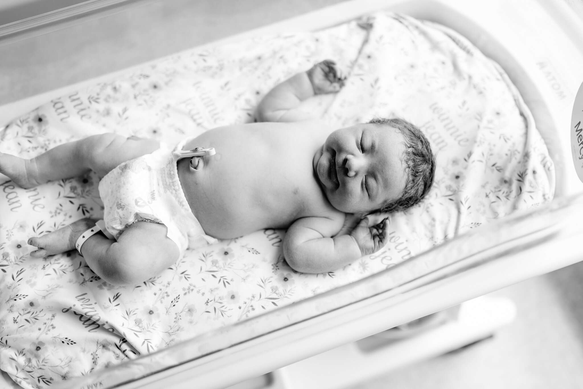 fresh 48 photographer near me NW Arkansas, Northwest Arkansas baby photographer, best newborn portraits NWA