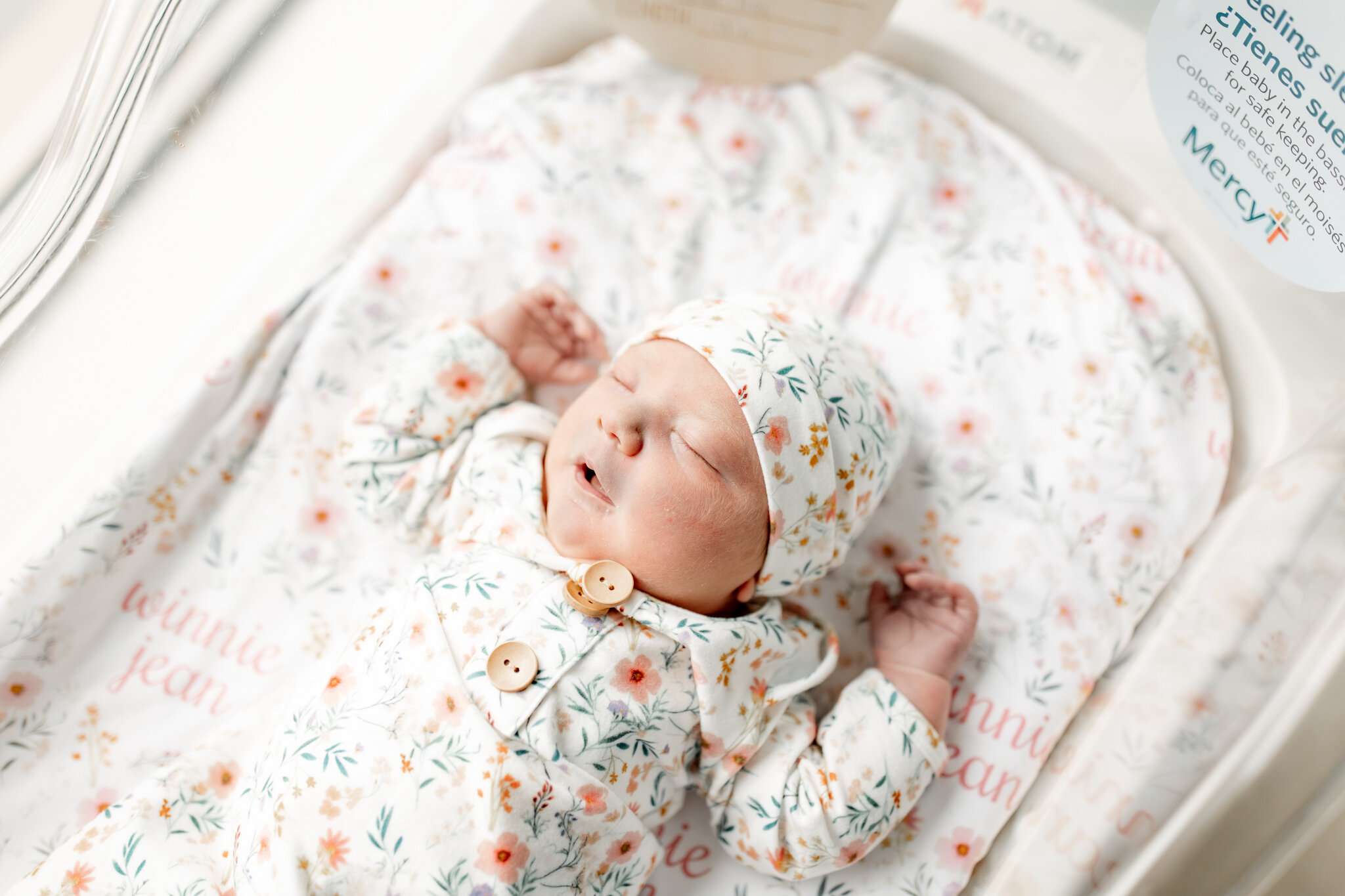 fresh 48 photographer near me NW Arkansas, Northwest Arkansas baby photographer, best newborn portraits NWA