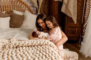 Cave Springs newborn photographer, newborn portraits NW Arkansas, lifestyle newborn photography near me