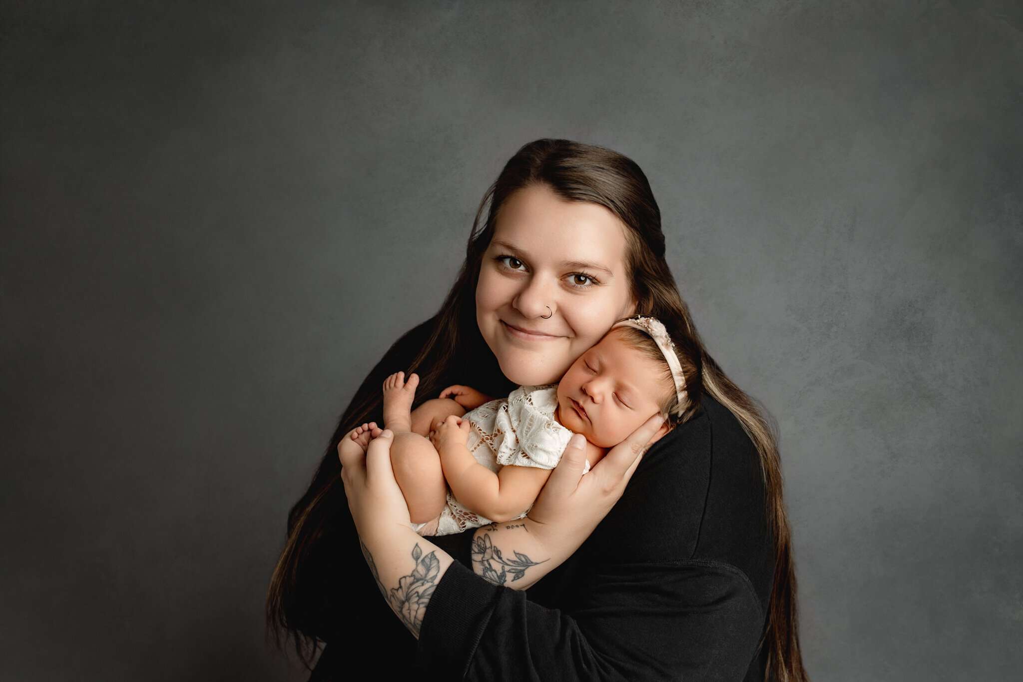 book a newborn session, NW Arkansas best newborn photographer, NWA baby photography, get baby photos taken