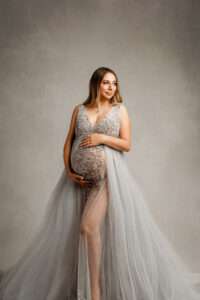 NW Arkansas maternity photographer, maternity photoshoot near me, maternity session near me
