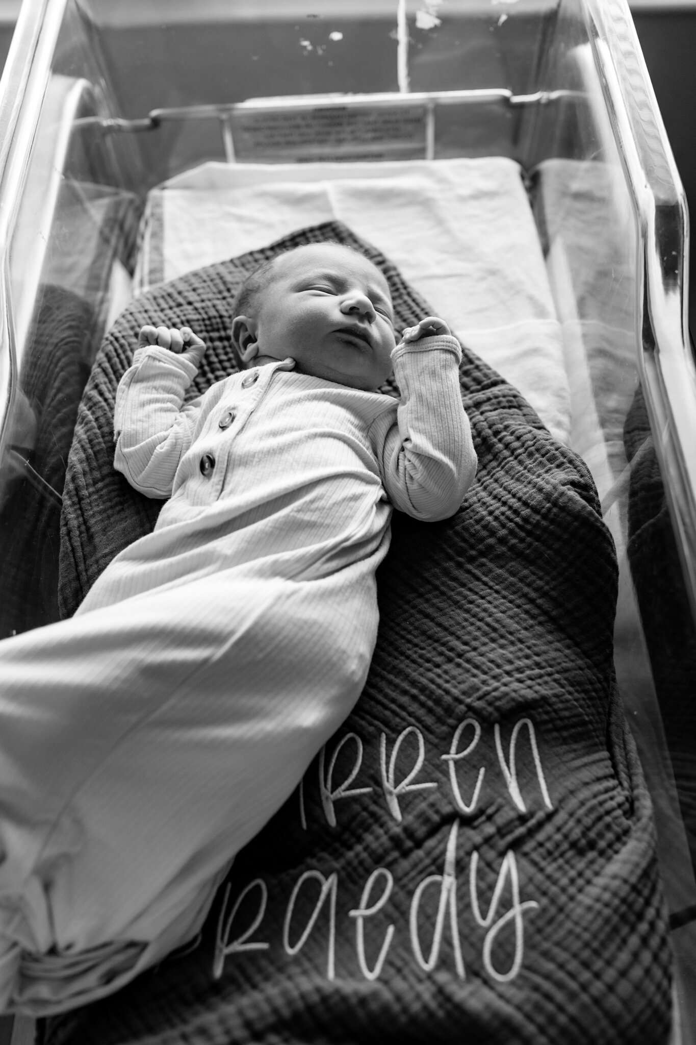 NWA fresh 48 sessions, Pea Ridge fresh 48 photographer, NW Arkansas fresh 48 photos, Bentonville fresh 48 newborn portraits