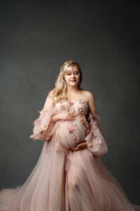 maternity photoshoot near me, planning a maternity session, luxury maternity portrait studio