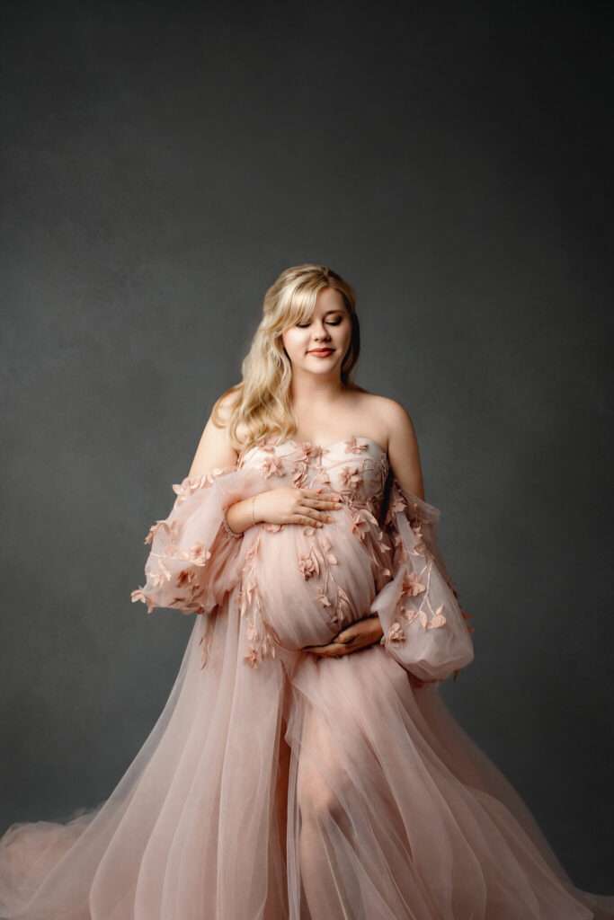maternity photoshoot near me, planning a maternity session, luxury maternity portrait studio